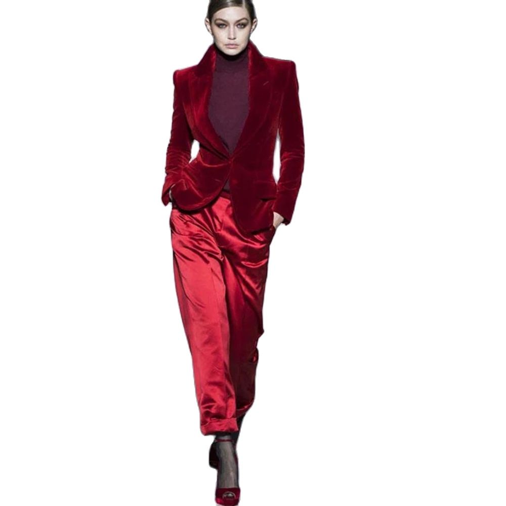 Women Formal Wear Outfits - Setelan Celana Wanita Beludru Merah Anggur