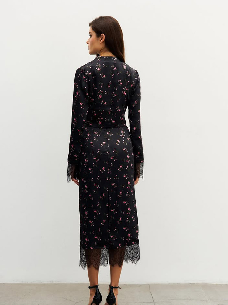 Setelan Olahraga Wanita Cetak  - Female Formal Wear ulasan dan harga